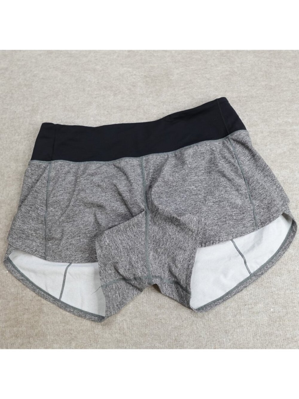 Lululemon Womens Shorts Medium Tall Gray Lined Sped Up Mid Rise LW7AVNT